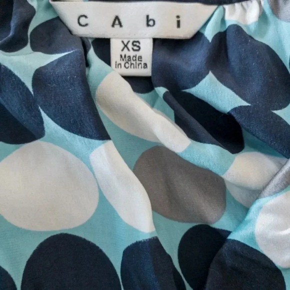 Cabi Silk Polka Dot Top Sz xs - Picture 7 of 8